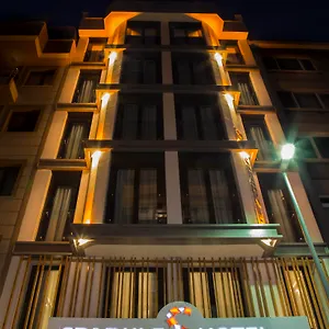 Otel Sparkle ***