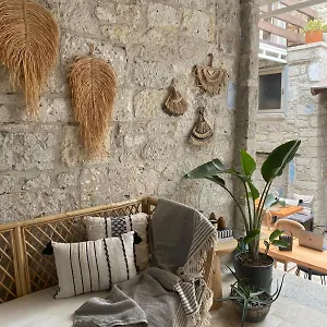 Otel Aliko ****
